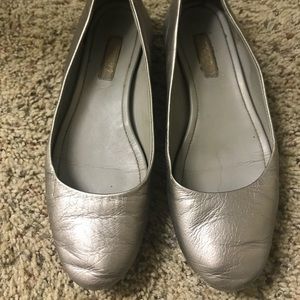 Silver Ecco Flats